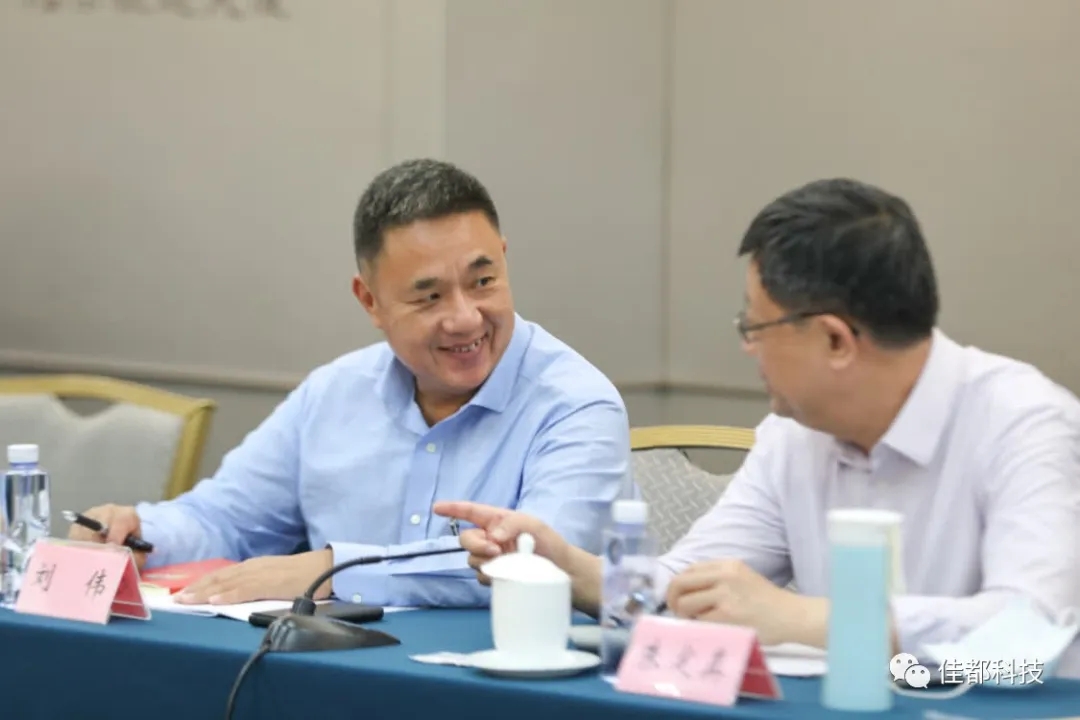 1590980328545513.jpg 640.webp (1).jpg